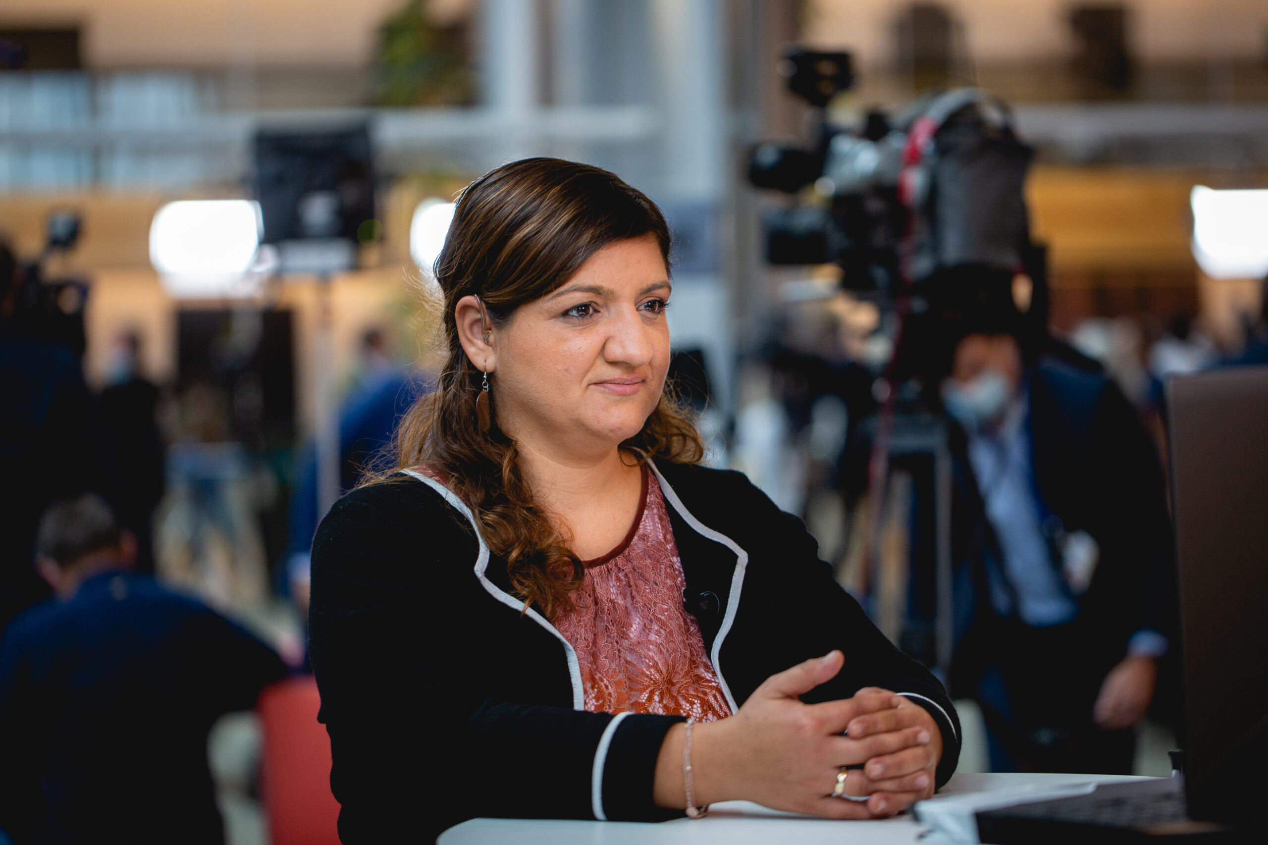 Özlem Demirel im Interview